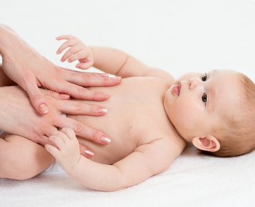 Baby hat Bauchschmerzen