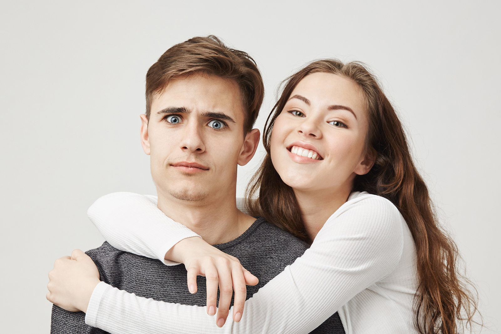 Frage an männer thema flirten trotz beziehung