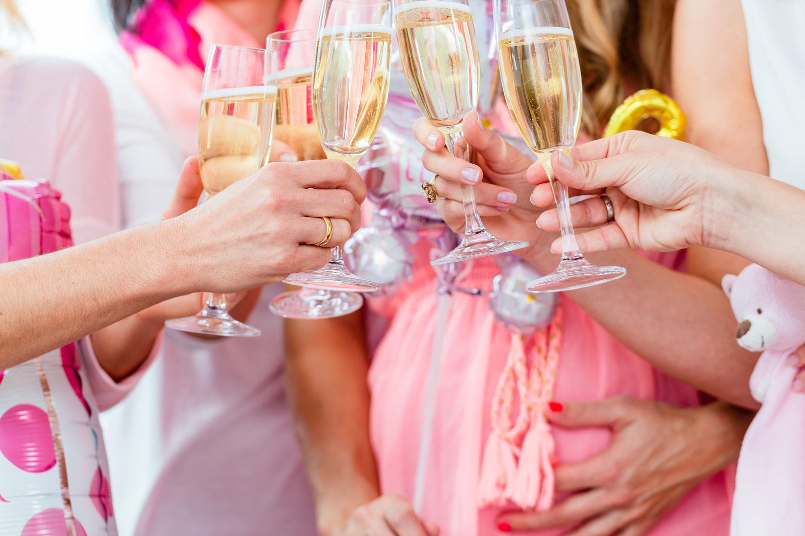 Anstoßen erlaubt: alkoholfreier Sekt &amp; Co in der Schwangerschaft ...