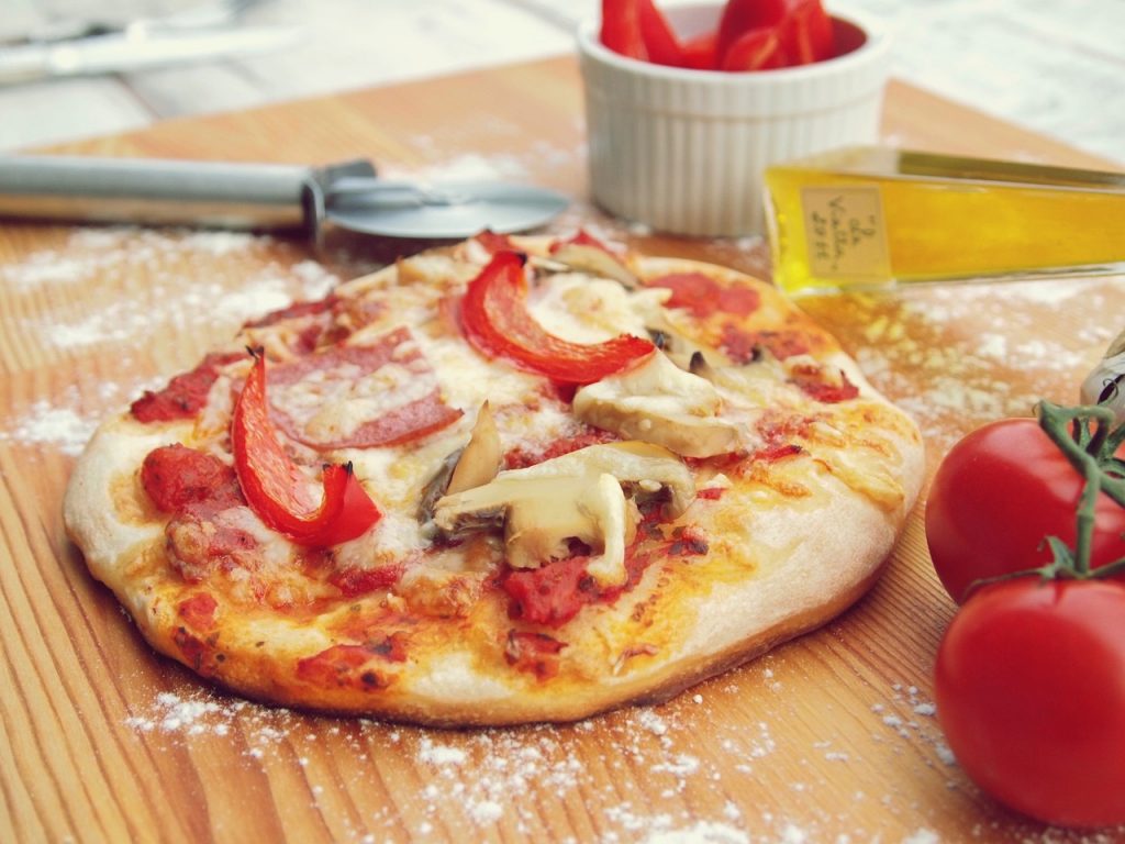 Warum Pizza Nicht Antauen Lassen Familien-Event für Feinschmecker: Pizza backen mit Kindern - Familien